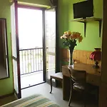 La Capannina Hotel Massino Visconti